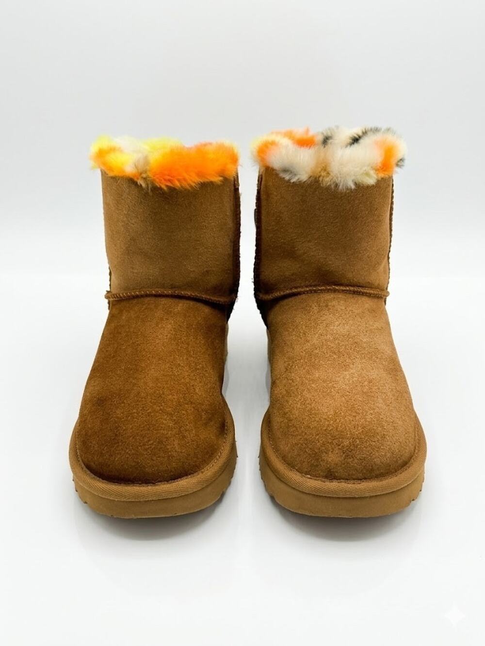 Authentic UGG Plaid Punk Bailey Bow Chestnut Suede Boots Fur Trim - US Women 6